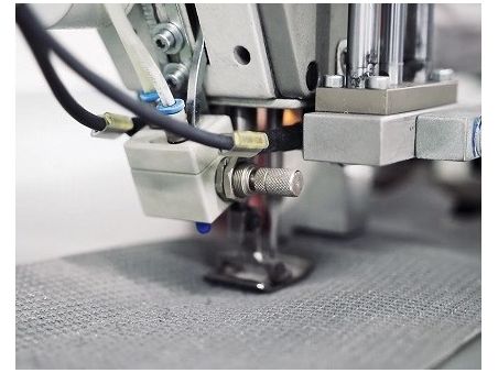 SolariA - La migliore vela ombreggiante con taglio radiale