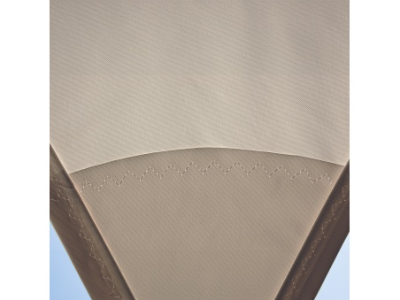 EZ Breez: Jediný Patentovaný Vodotěsný Stan pro Plachtění