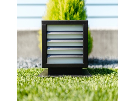 Solar QUB: Kostková lampa - Objevte Nové Podlahové Reflektory