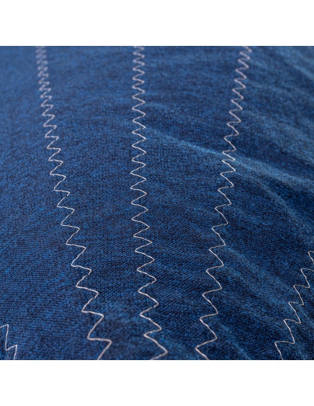 Randa: Jedinečný sedací pytel s radiálním designem pro venkovní i vnitřní použití.