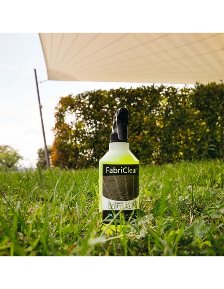 FabriClean: čistič pro markýzy a stínící plachty Maanta