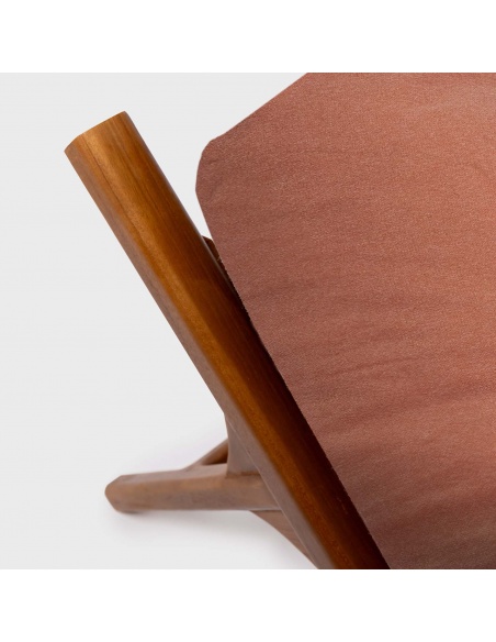 Tuga: Teakové lehátko Unikátní námořní design