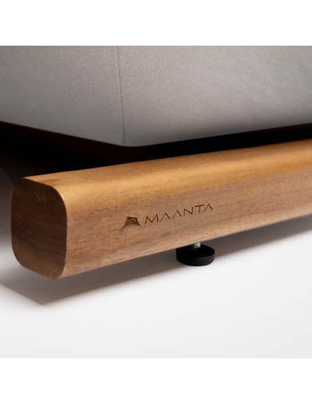 Tuga: Teakové lehátko Unikátní námořní design