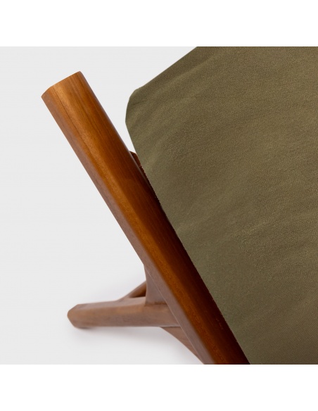 Tuga: Teakové lehátko Unikátní námořní design