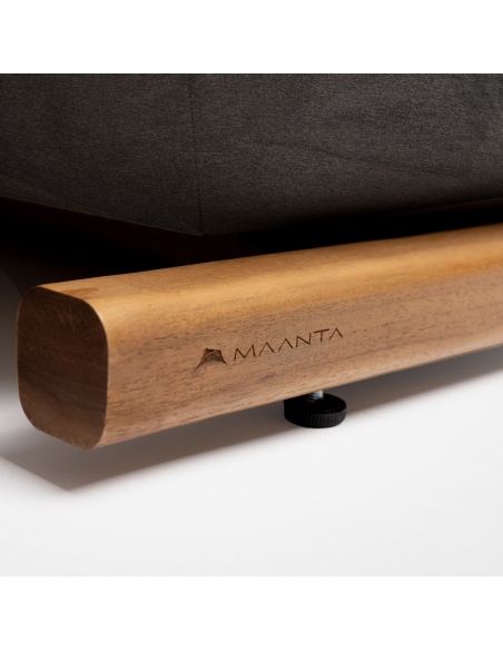 Tuga: Teakové lehátko Unikátní námořní design