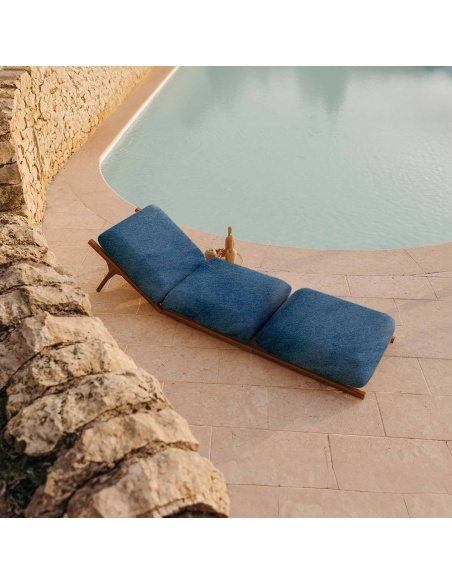 Tuga: Teakové lehátko Unikátní námořní design