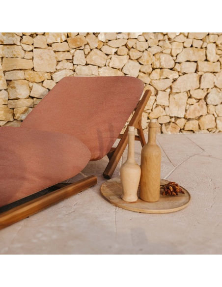 Tuga: Teakové lehátko Unikátní námořní design