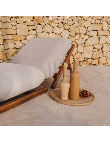 Tuga: Teakové lehátko Unikátní námořní design