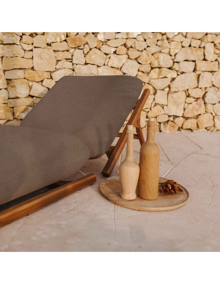 Tuga: Teakové lehátko Unikátní námořní design