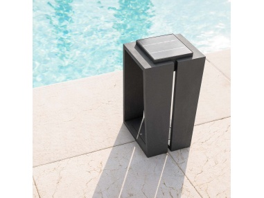 Solar ISOSS: Designová Lampa - Objevte Nové Podlahové Reflektory