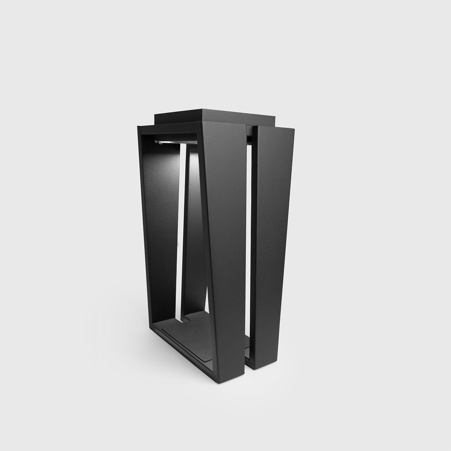 Solar ISOSS: Designová Lampa - Objevte Nové Podlahové Reflektory 2