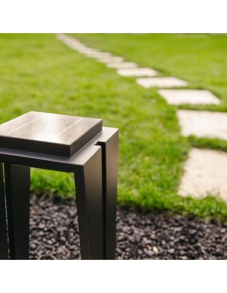 Solar ISOSS: Designová Lampa - Objevte Nové Podlahové Reflektory