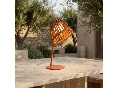 Mini Ropelle: Nabíjecí stolní lampa z lana Olefin