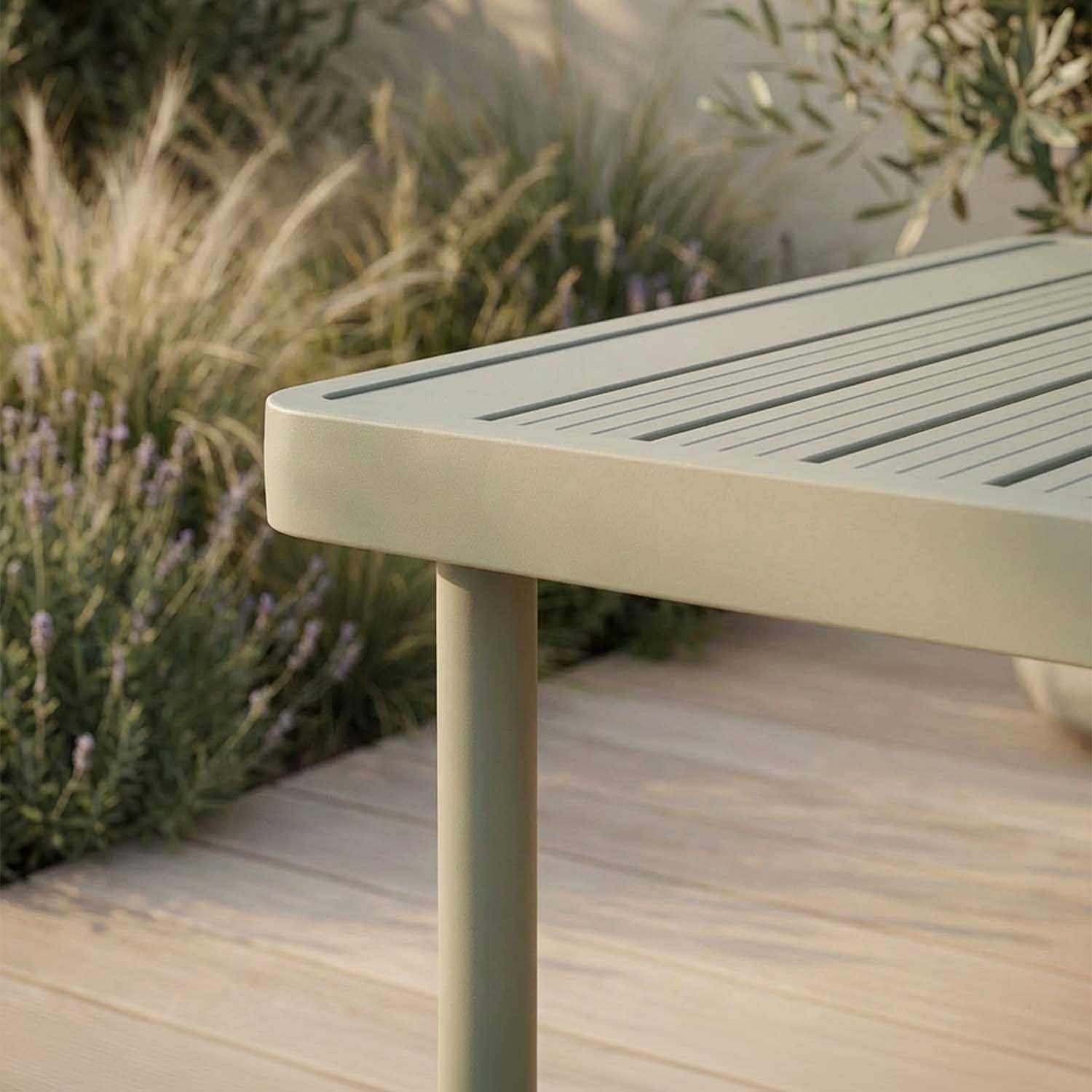 Práškově lakovaný hliník